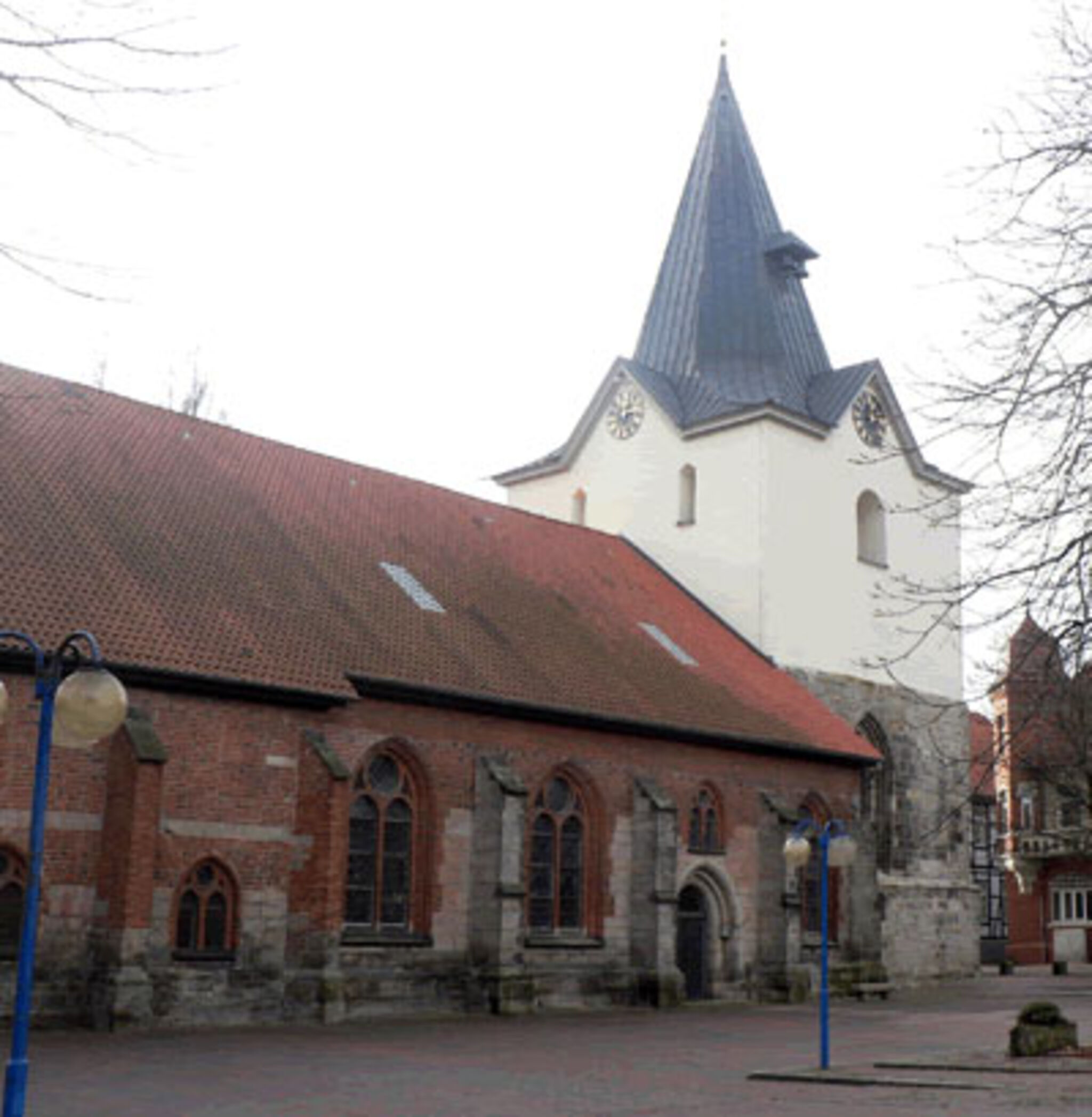 Liebfrauen-Kirche_Neustadt
