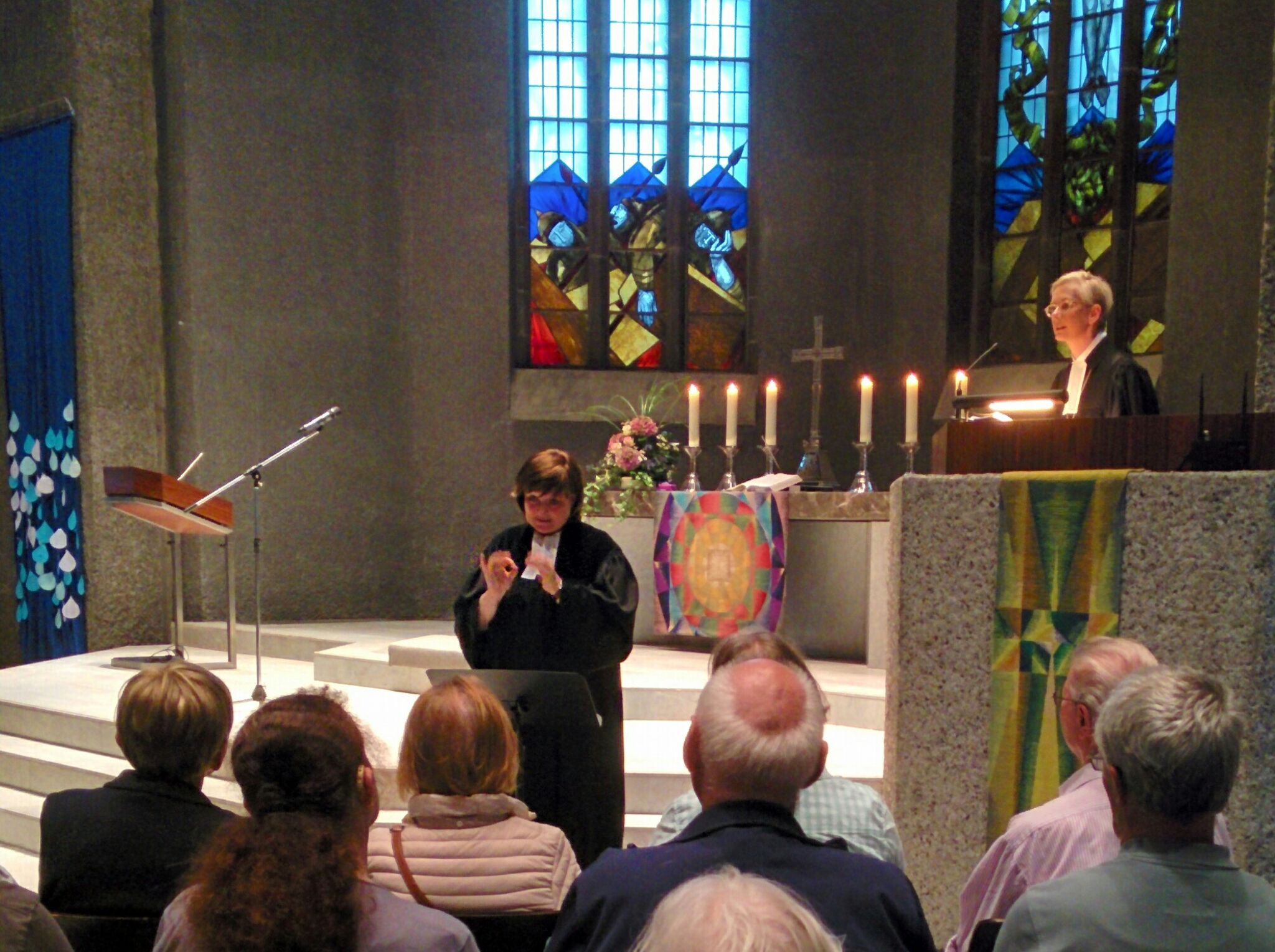 Neukirch_Gebaerden_Bahr_Ordination