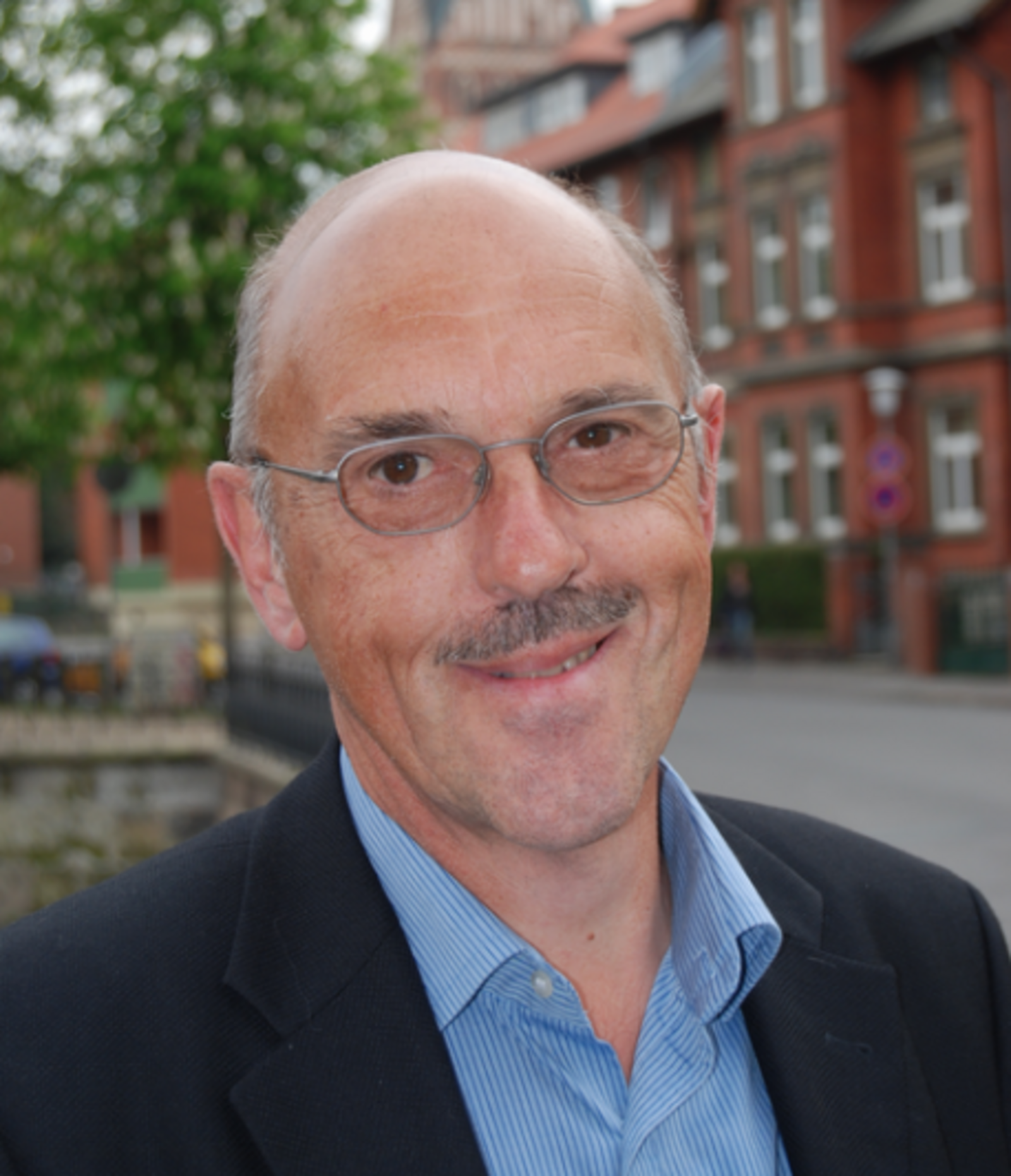 Dieter Rathing_zugeschnitten