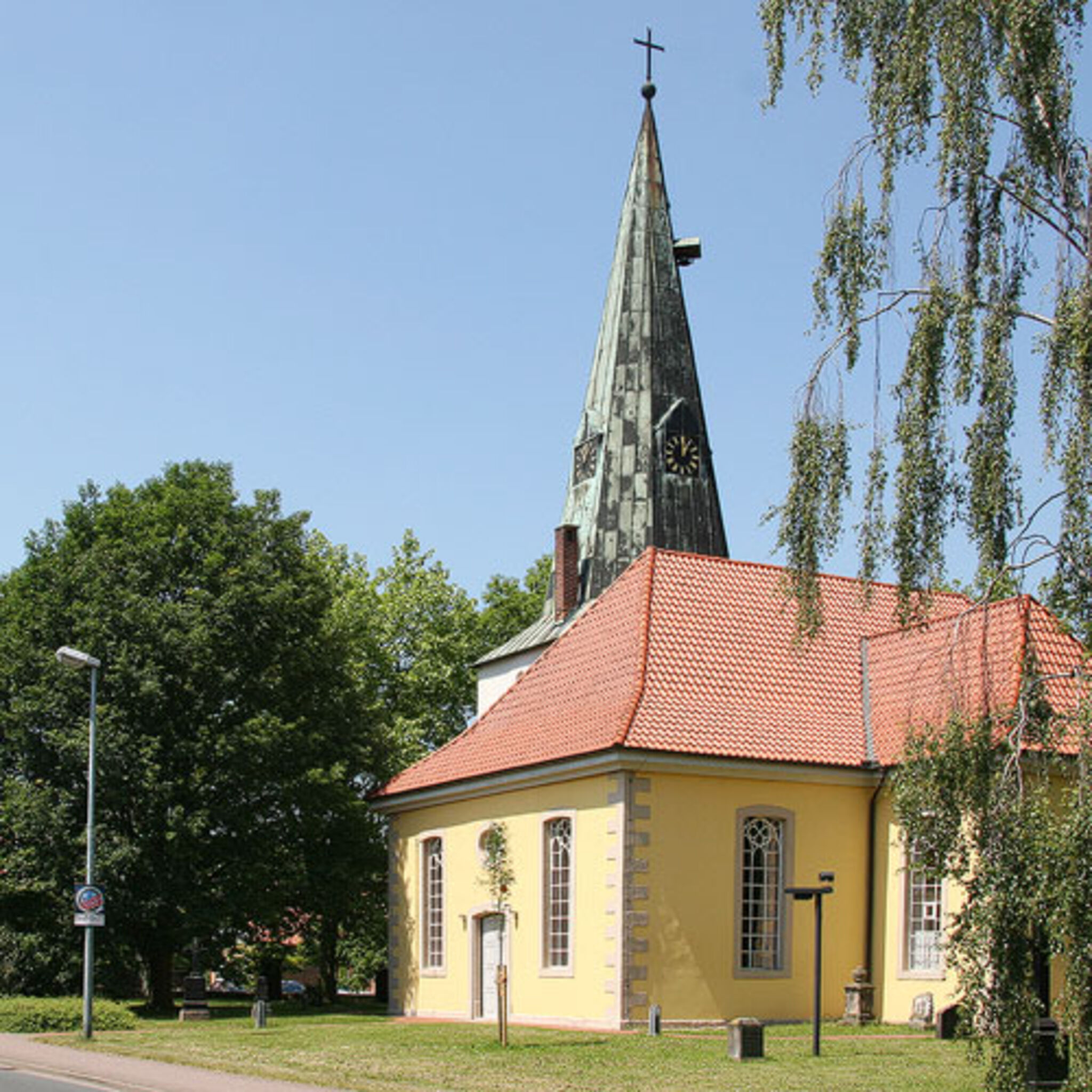 Sehnde_Kirche zum Heiligen Kreuz