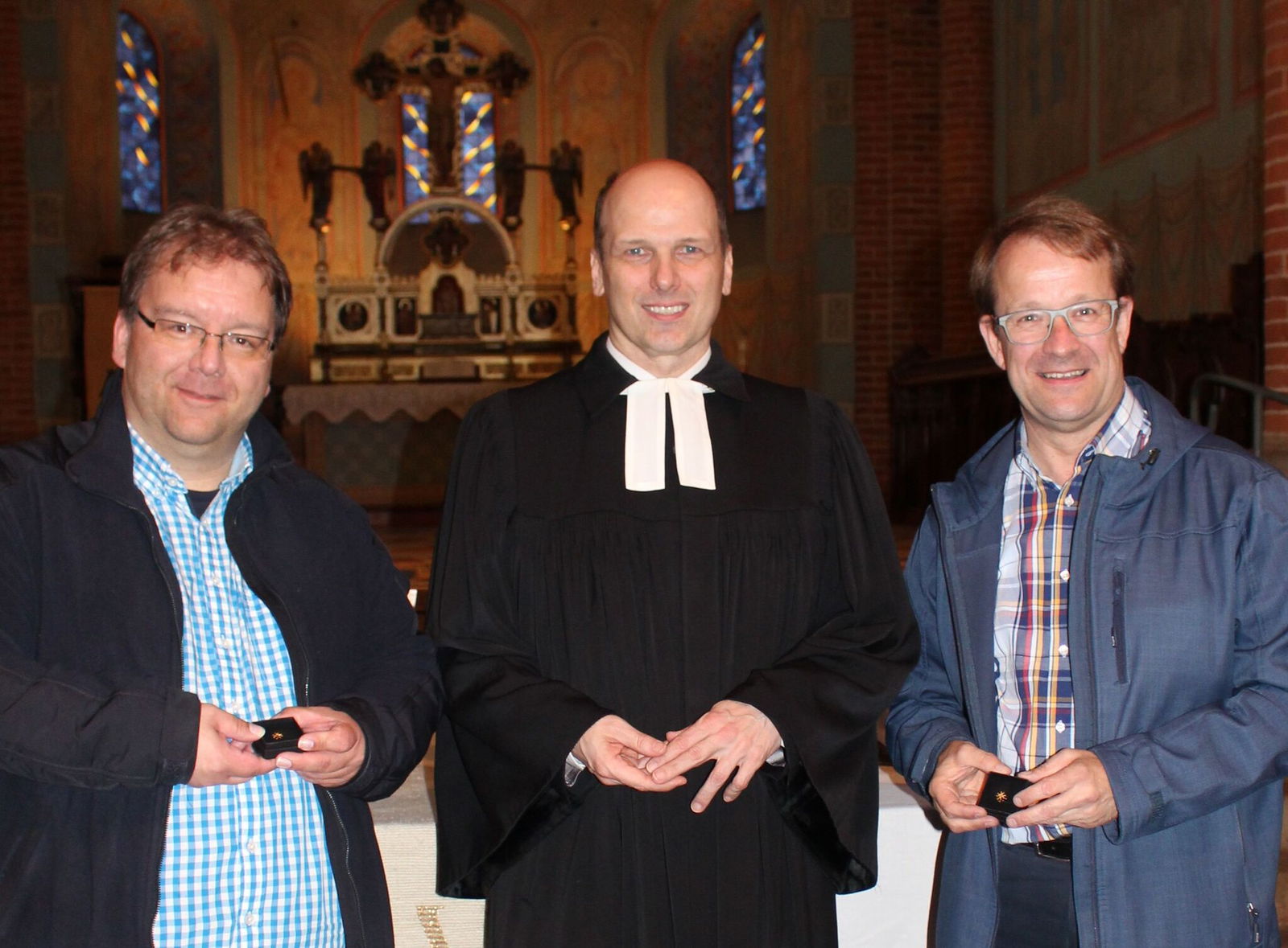 Runge-Schröder-Laemmerhirt (v.l.)_Verleihung Facettenkreuz_Bassum_Juni 2019