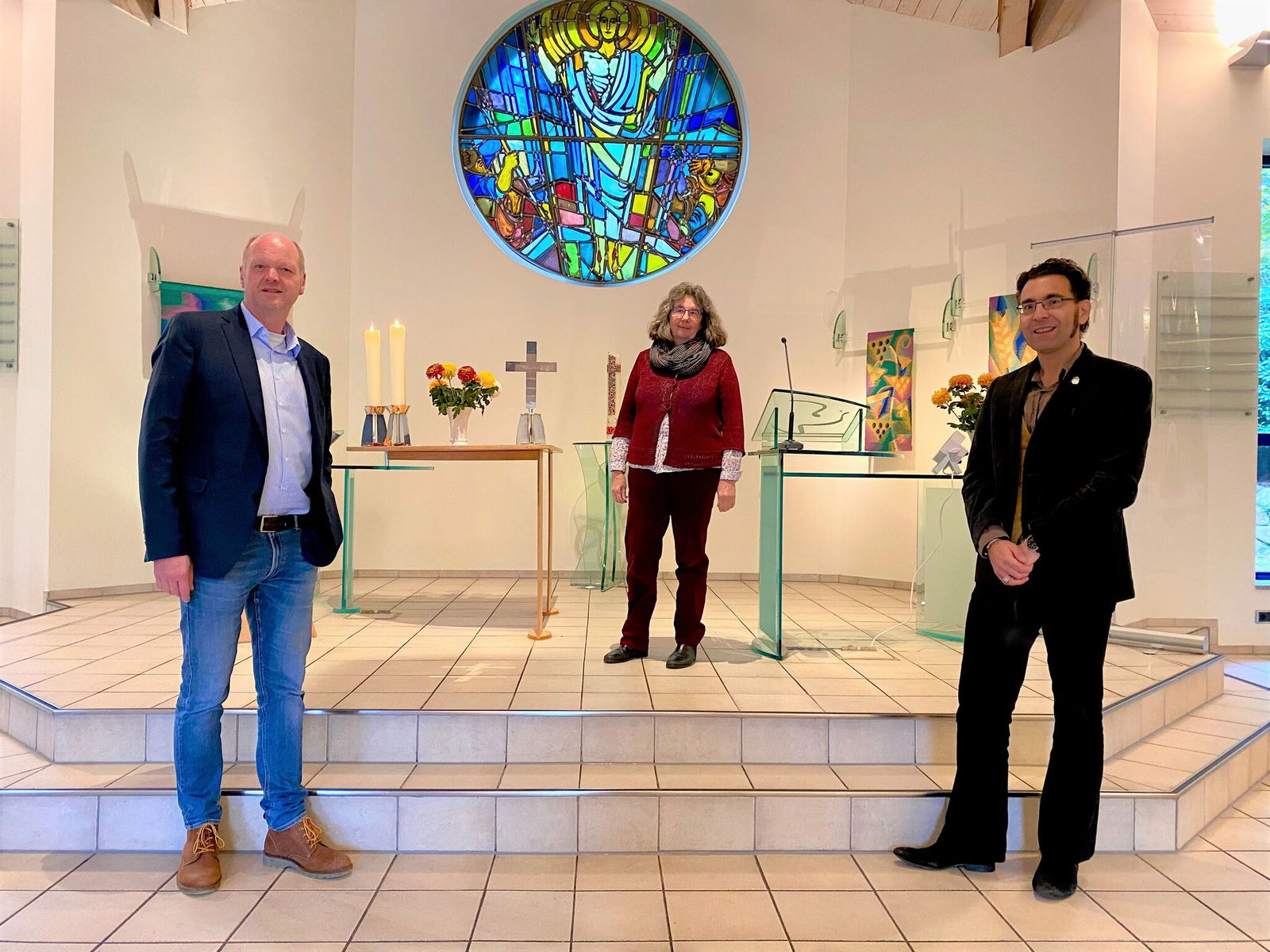 Superintendent_Dirk_Jäger_Pastorin_Dorothea_Blaffert_Pastor_Dr._Florian_Schneider_Lutherkirche_Neu_Wulmstorf.Foto_C_Wöhling (002)