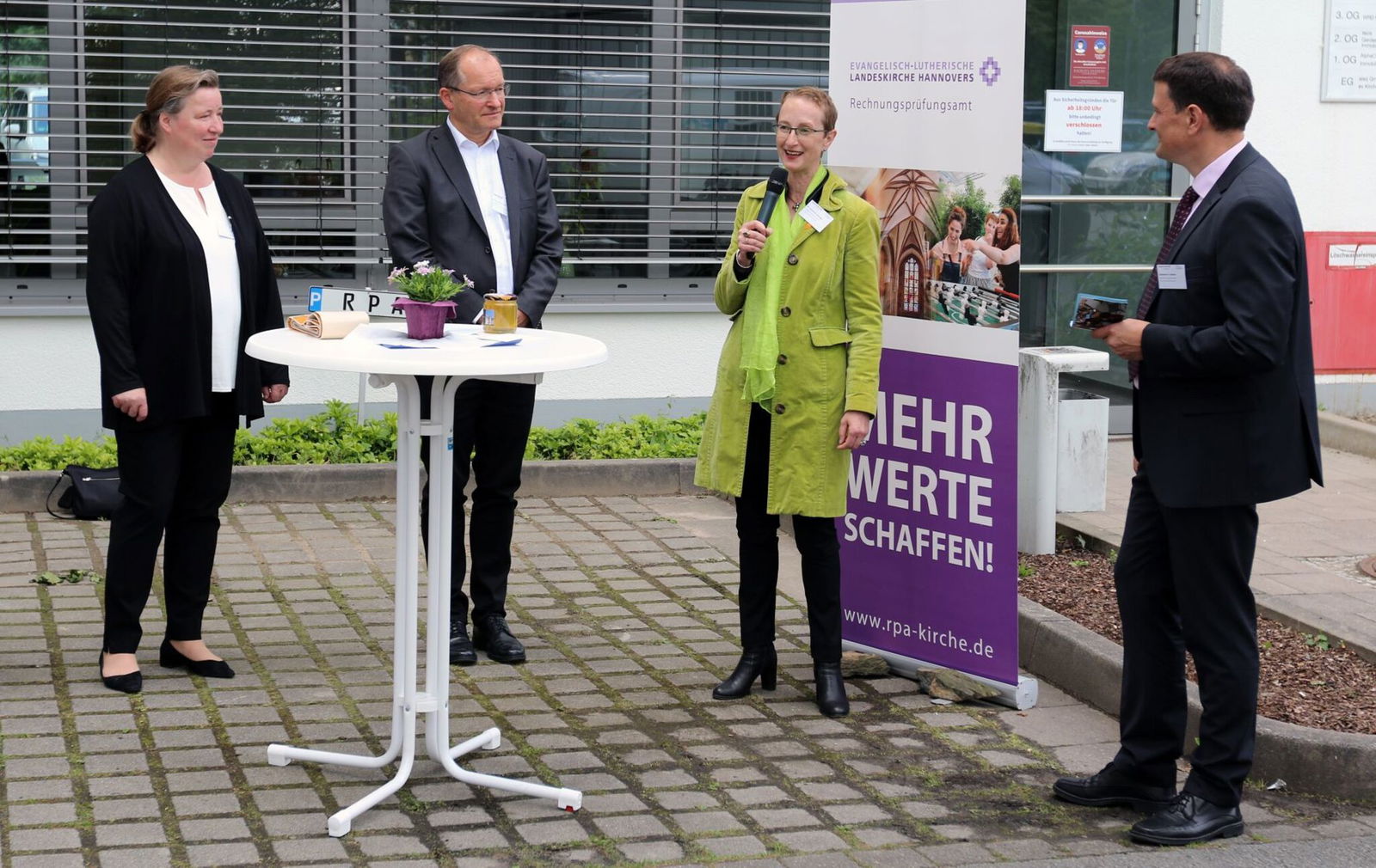 Einweihung_Buerogemeinschaft_ökumen