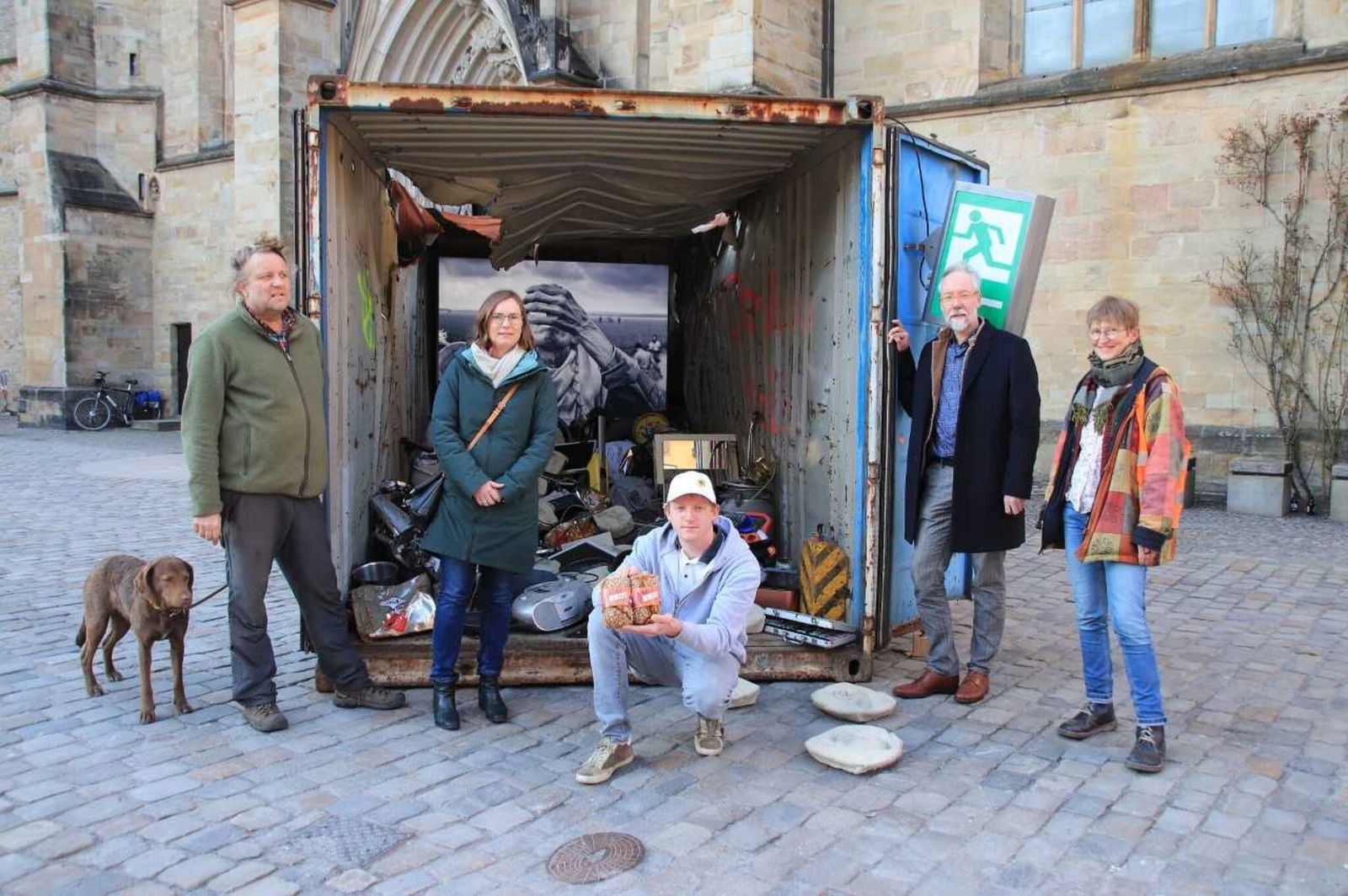 Hunger nach Leben_Kunstinstallation OS