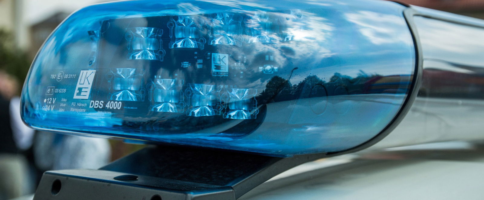 Blaulicht auf einem Polizeiauto