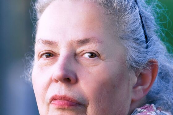 Dr. Sybille C. Fritsch-Oppermann ist Pastorin in Hannover.