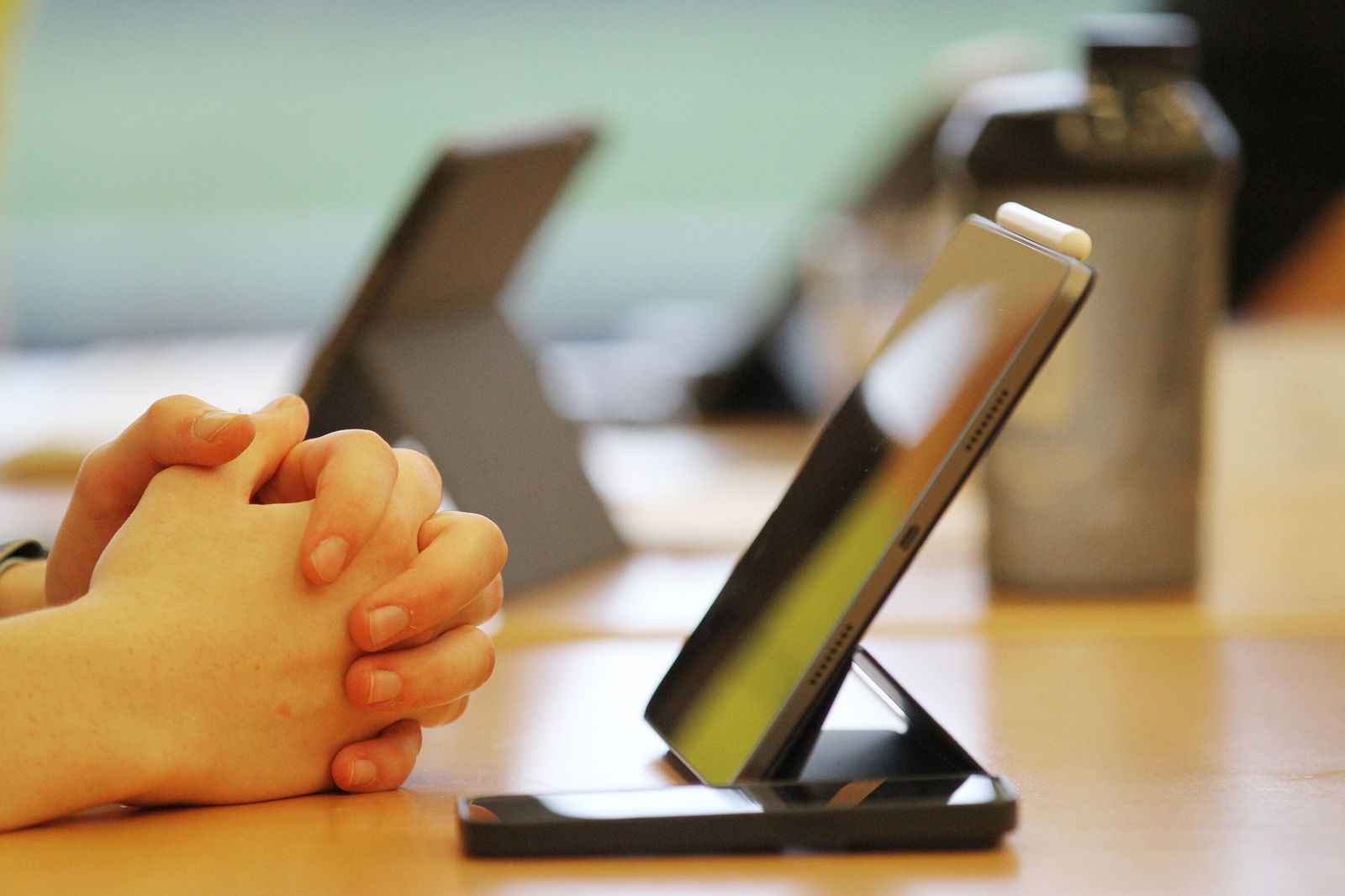 Für die Anschaffung von iPads in Schulklassen zahlt das Jobcenter nicht.