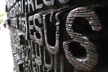 Jesus spricht Worte mit Wirkung.