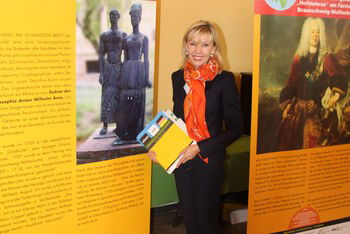 Ausstellung, Fr. Schröder-Köpf