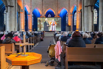 Healingofmemories_Public_Viewing