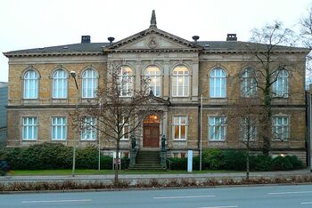 Kulturgeschichtliches_Museum_Osnabrue_Strassenfront