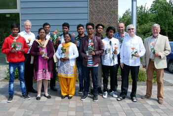 Dr. Klahr mit Mitgliedern der Indo-German-Partnership BBS Emden