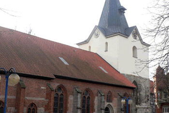 Liebfrauen-Kirche_Neustadt