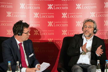 Can_duendar_diskussion_schaede_2018