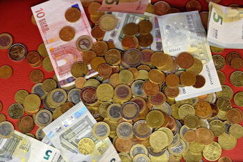 Geld_Finanzen_Symbolbild