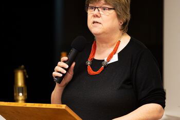 Pastorin Susanne Paul_KKT Burgdorf_Einbringung Resolution