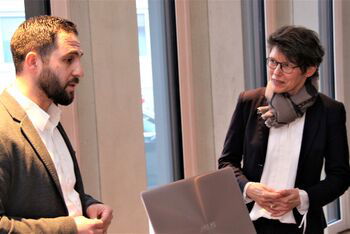 Hille de Mayer_Dr. Hakki Arslan im Gepr&auml;ch_Handwerk