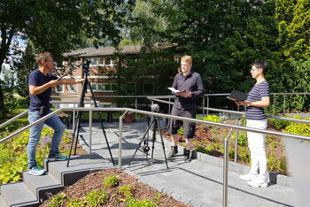 (v.l.) Popkantor Jens Pape, Teamleiter Fl&uuml;chtlinge Tim Langner und Finanzbuchhalterin Katrin Winner