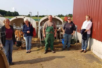 KK Winsen_Visitation C Berndt_Gruppenfoto Bauernhof