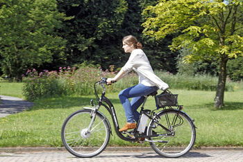 epd-Bild_Frau Fahrrad