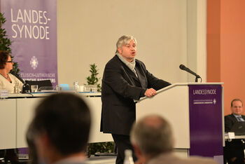 surborg_seitlich_rede