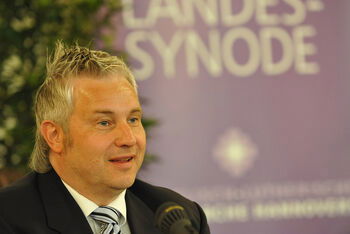 surborg_joern_nachrechts