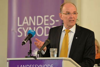 bischofsbericht_handdreher