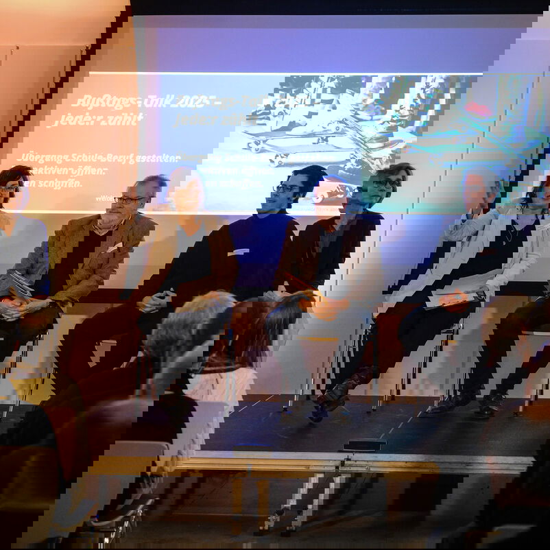 Podium Teilnehmer:innen