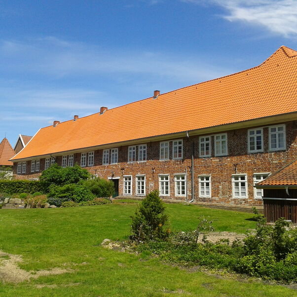Hauptgeba╠êude 1
