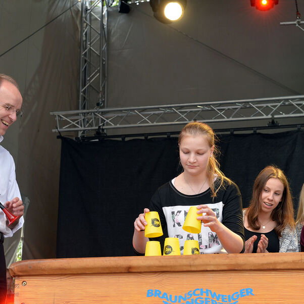 JS5_3574