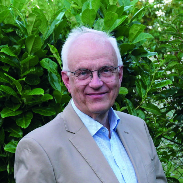 Dr. Krämer
