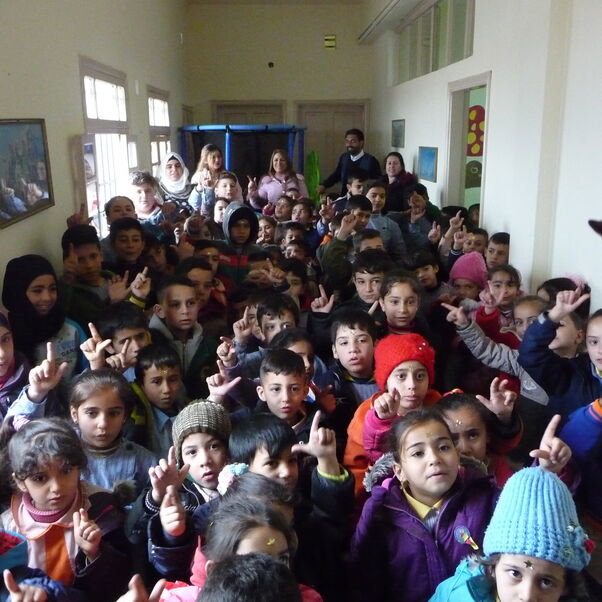 Schulkinder im Libanon