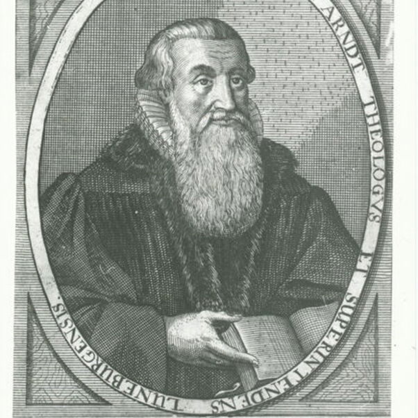 Das Bild zeigt einen Schwarzweiß-Stich mit einer männlich lesbaren Person mit langem Bart und einer Mönchskutte. In der Hand liegt ein Buch.