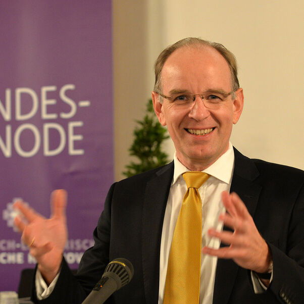 meister_berichtzweihand