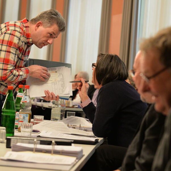 unterlagen_verteilen