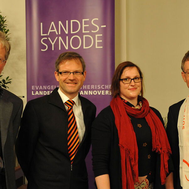 gottesklang_praesentation_rolf_arnold_lindenschmidt-gruenwaldt