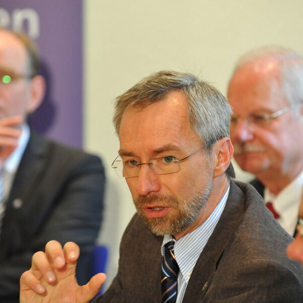 pressekonferenz_thiel