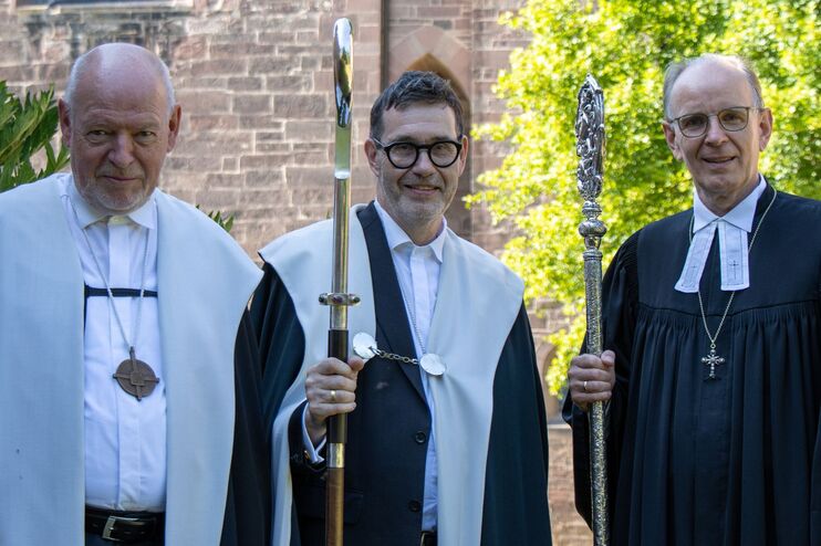 Drei Männer im Ornat